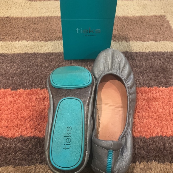 Tieks Metallic Ballet Flats with box - Picture 2 of 6